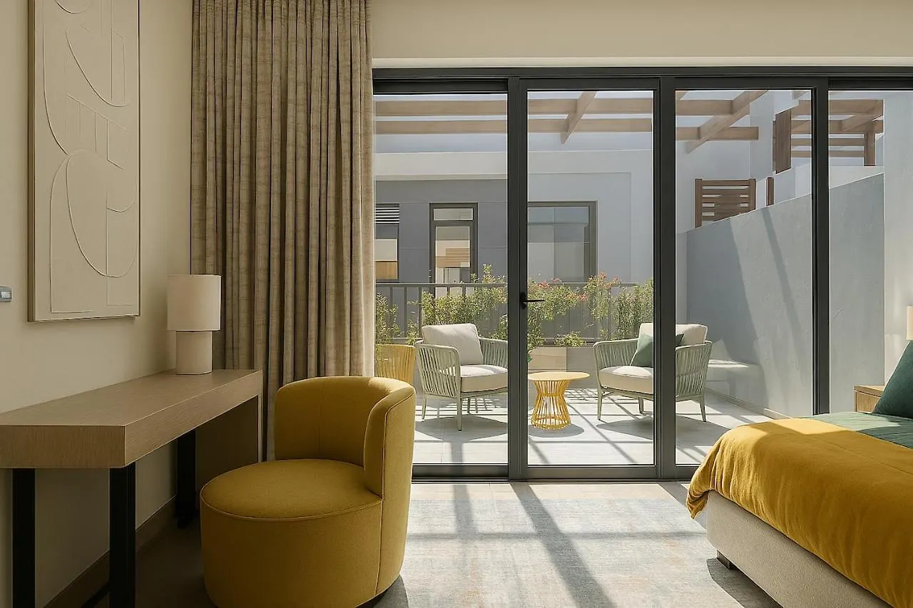 Villa Massive Luxxo Family & Friends House With Terraces, Private Parking, Pool & Quick Access To Dubai Mall